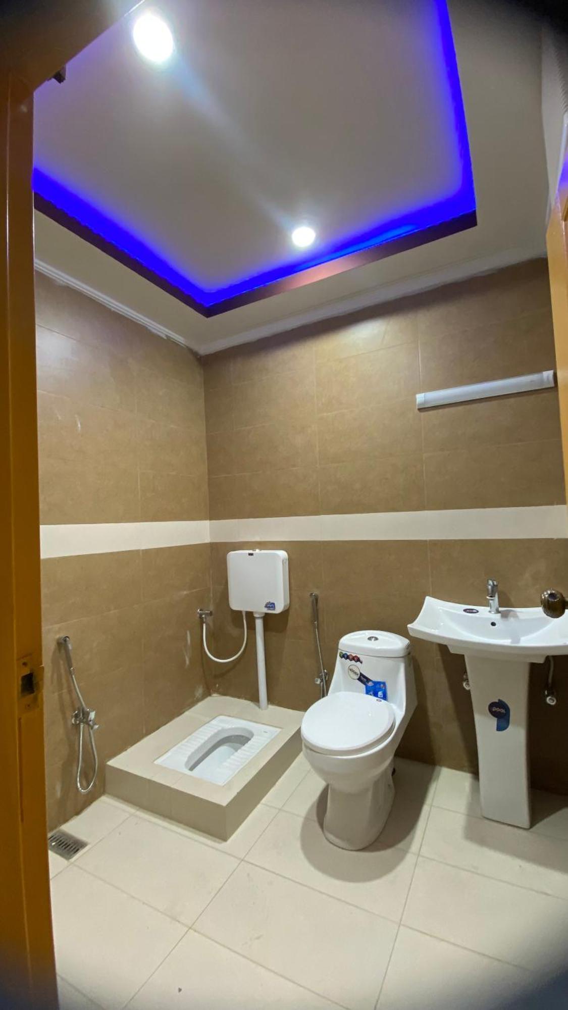 Cloud 9 Guest House Muzaffarabad Exterior foto
